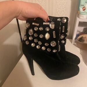 Elegant Black Gem-Embellished Heeled Boots